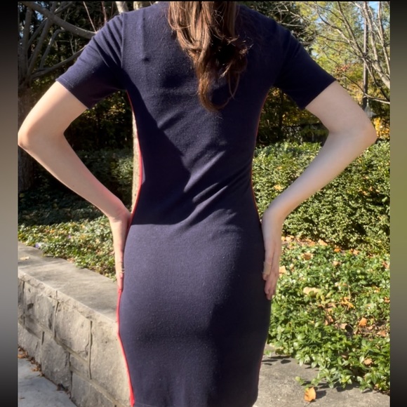 Navy body con dress - Picture 4 of 4